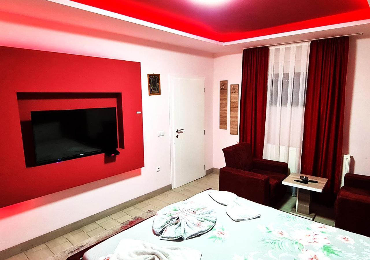 Motel Villa Star Gjilan Exterior foto